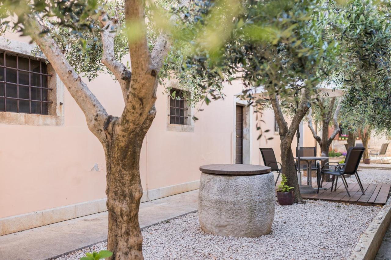 Seget Bb Olive住宿加早餐旅馆 外观 照片