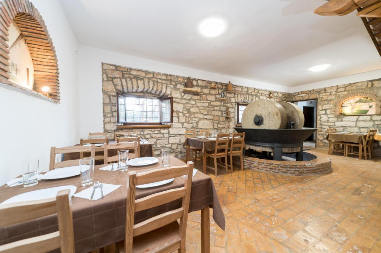Seget Bb Olive住宿加早餐旅馆 外观 照片